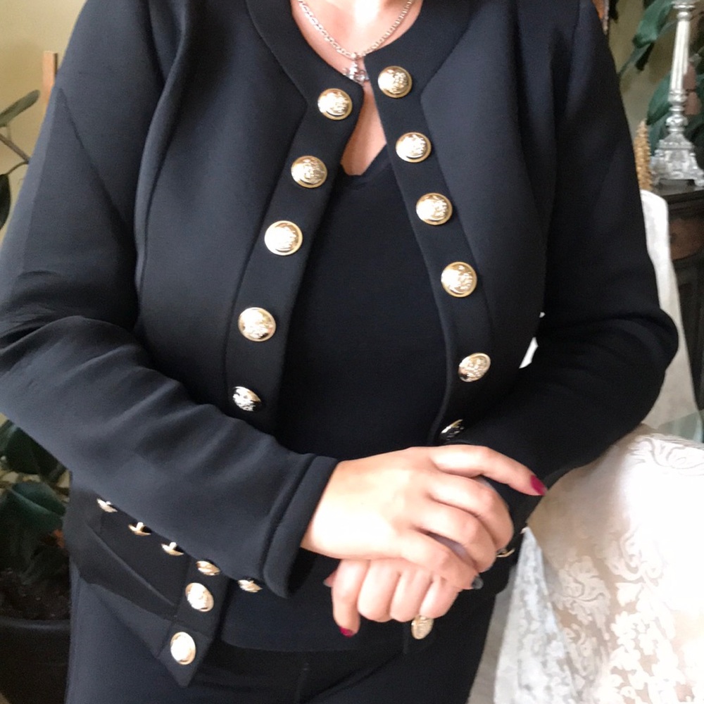 🌺🌺🌺Gorgeous jacket 🌺🌺🌺 - Picture 2 of 9